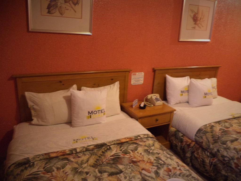 Hotel Diaz Tijuana Room photo