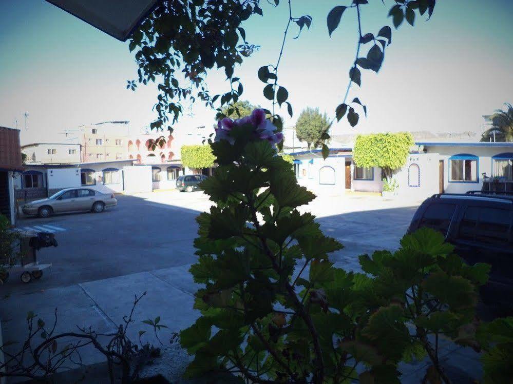 Hotel Diaz Tijuana Exterior photo